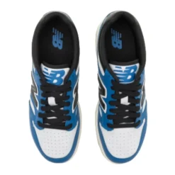 Basketballinspirerte sneakers
