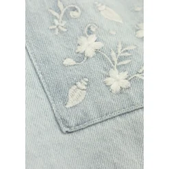Blomsterbroderte jeans