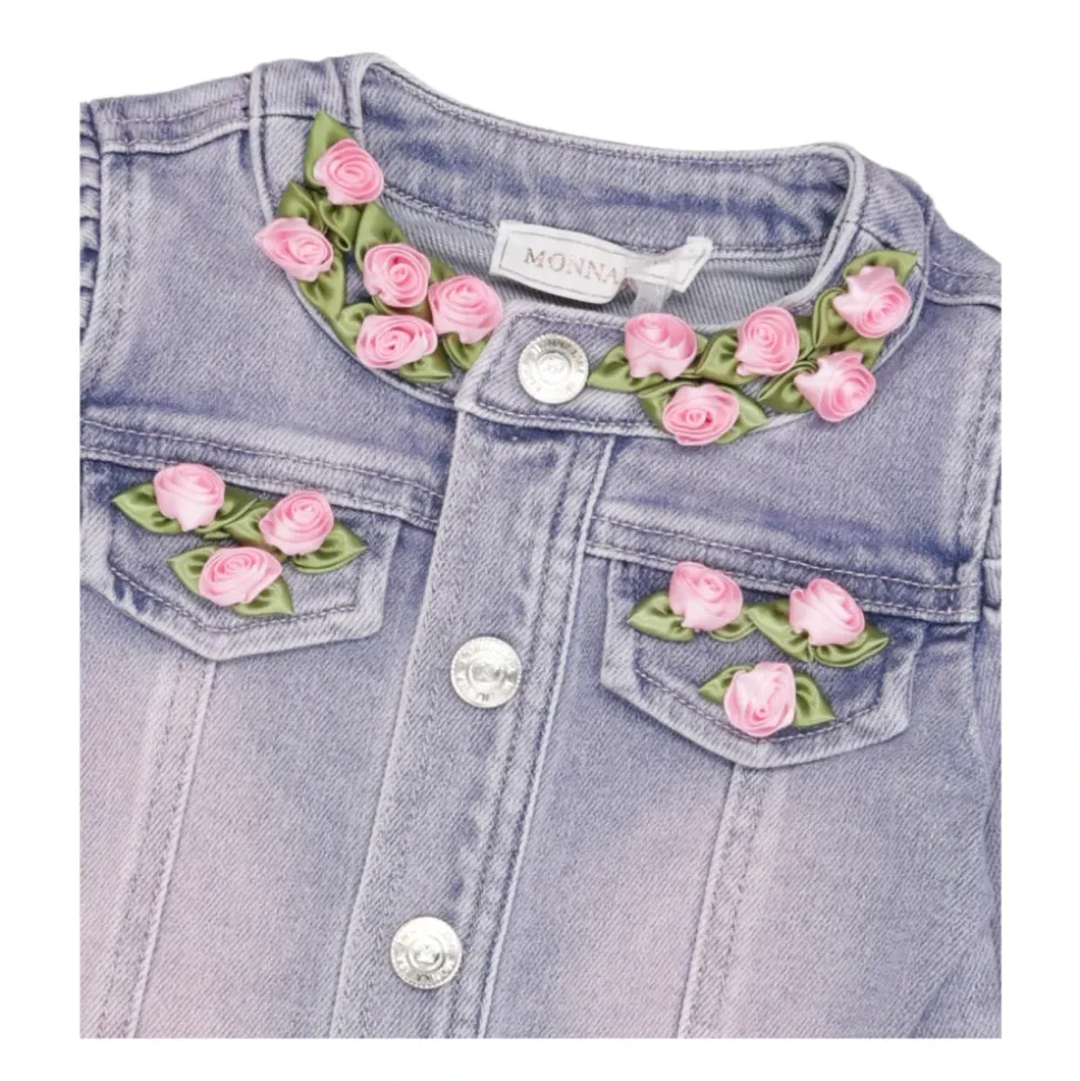 Denimjakke med rosa skyggeeffekt
