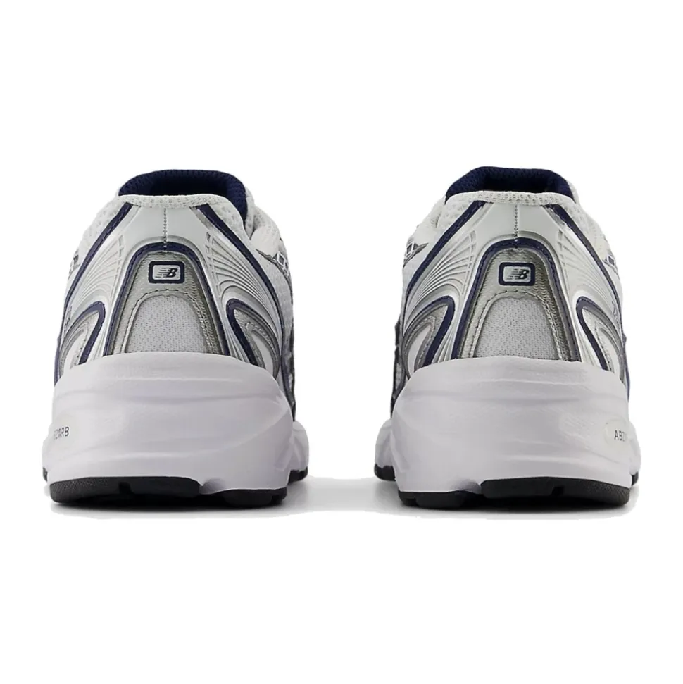 740 GS Sneakers