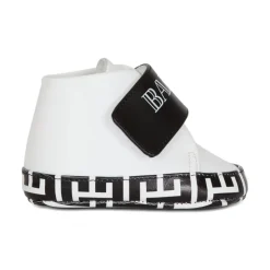 Indoor Shoes