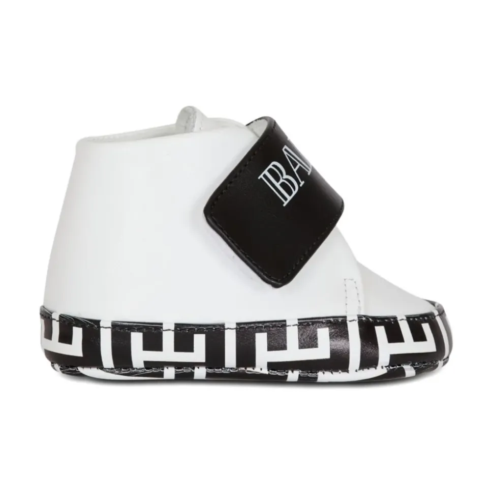 Indoor Shoes
