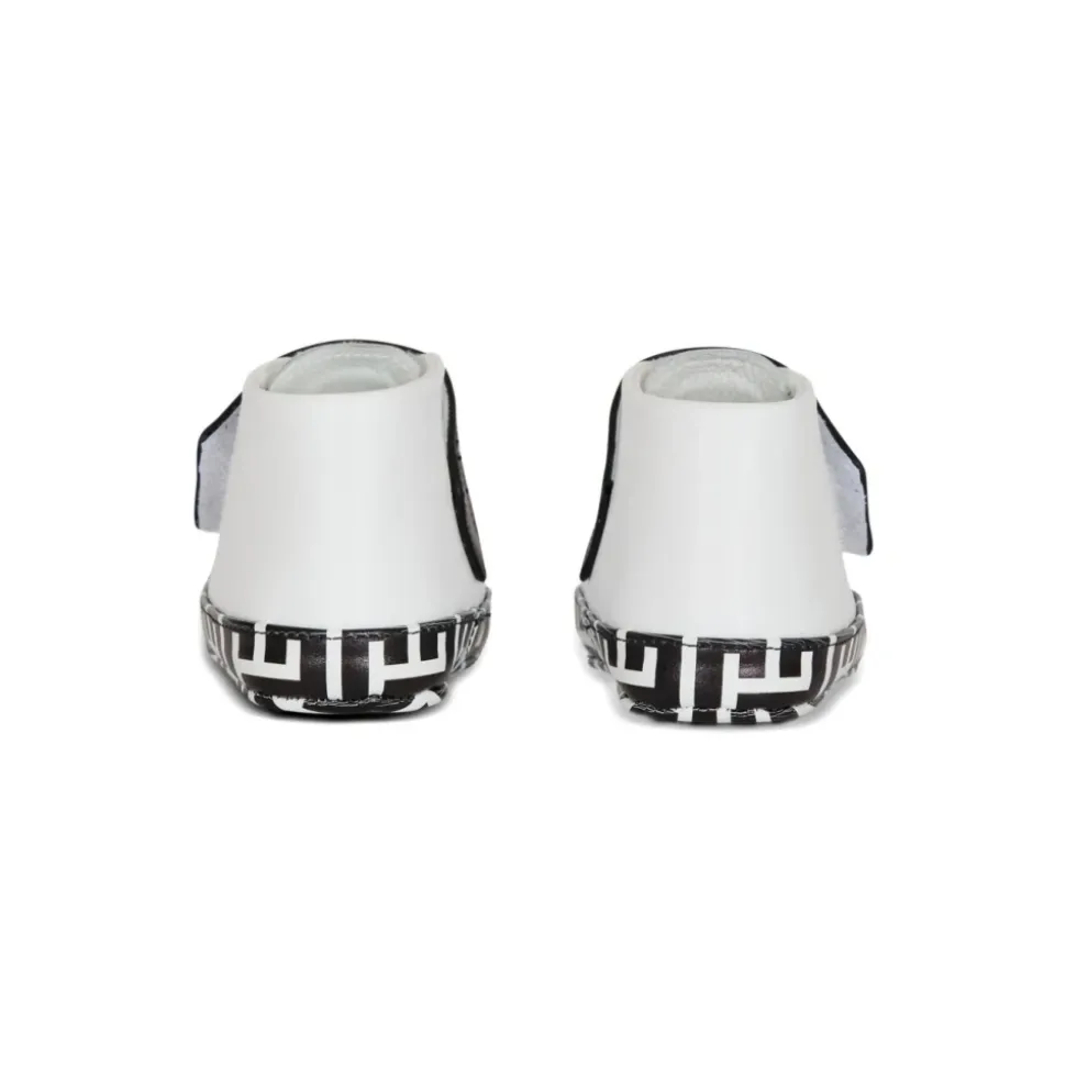 Indoor Shoes