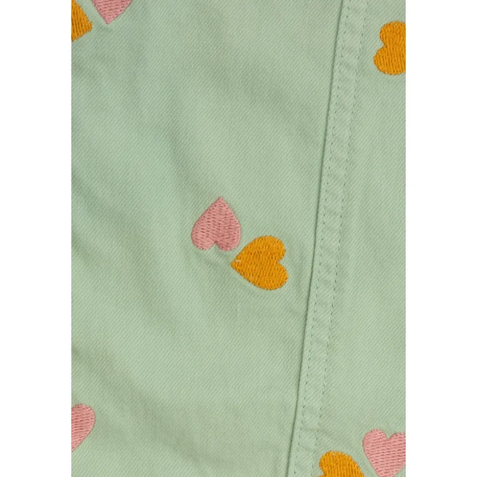 Jeans med brodert mønster
