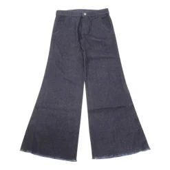 Jeans med sleng og frynsete kant