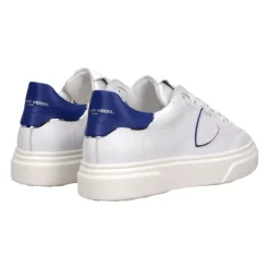 Junior Sneakers