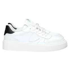 Lave sneakers