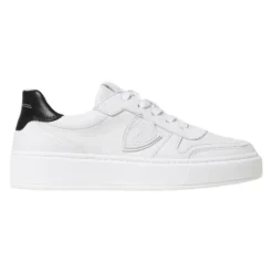 Lave sneakers