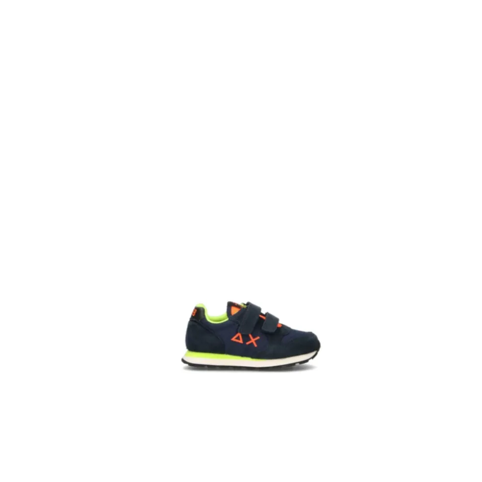 Low Top Sneakers