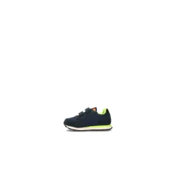 Low Top Sneakers