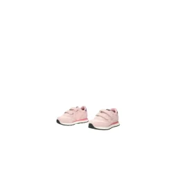 Low Top Sneakers