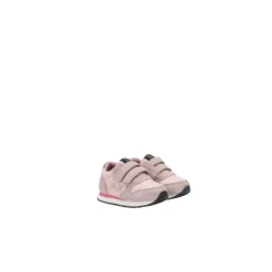 Low Top Sneakers