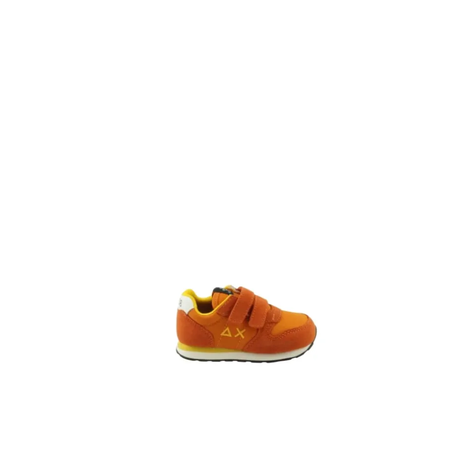 Low Top Sneakers