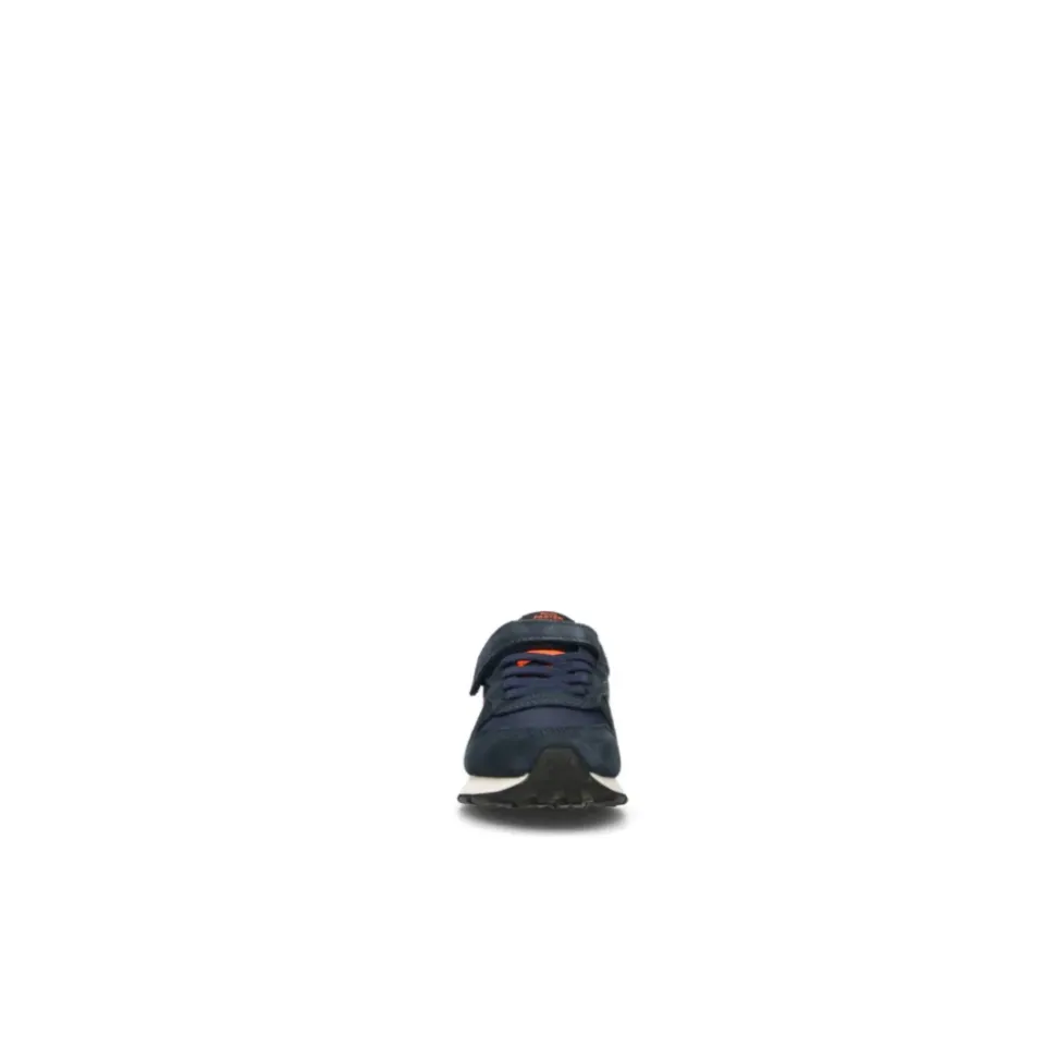 Low Top Sneakers
