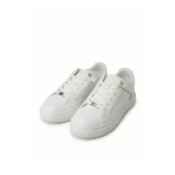 Low-top Sneakers