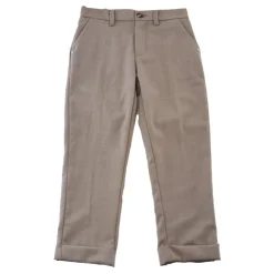 Pantalone modello chino