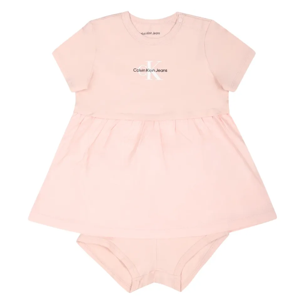 Rosa fritidskjole med culottes