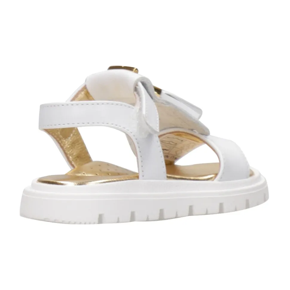 Sandaler i skinn med duskdetaljer