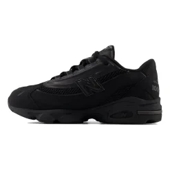 1000 Sneaker