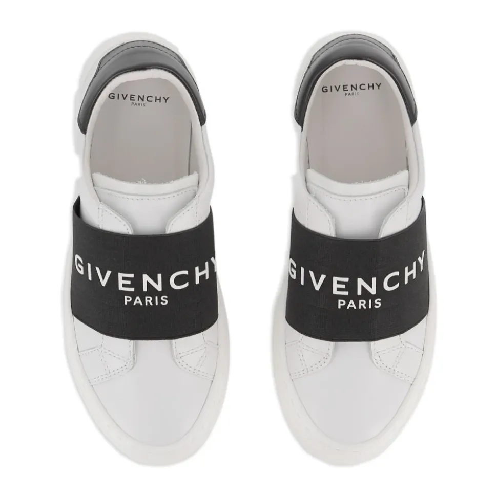 Sneakers med strikk og logotrykk