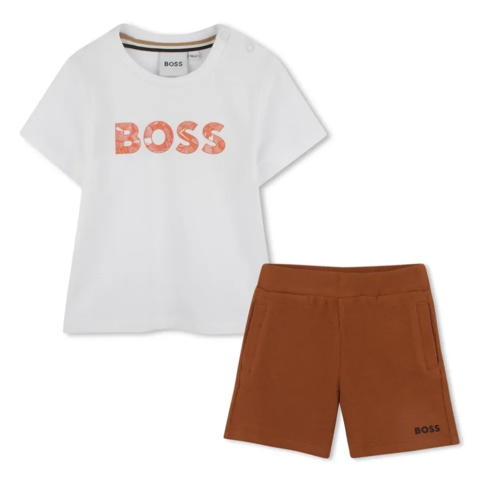 Sporty Set T-skjorte og Shorts