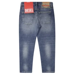 Straight Fit Jeans