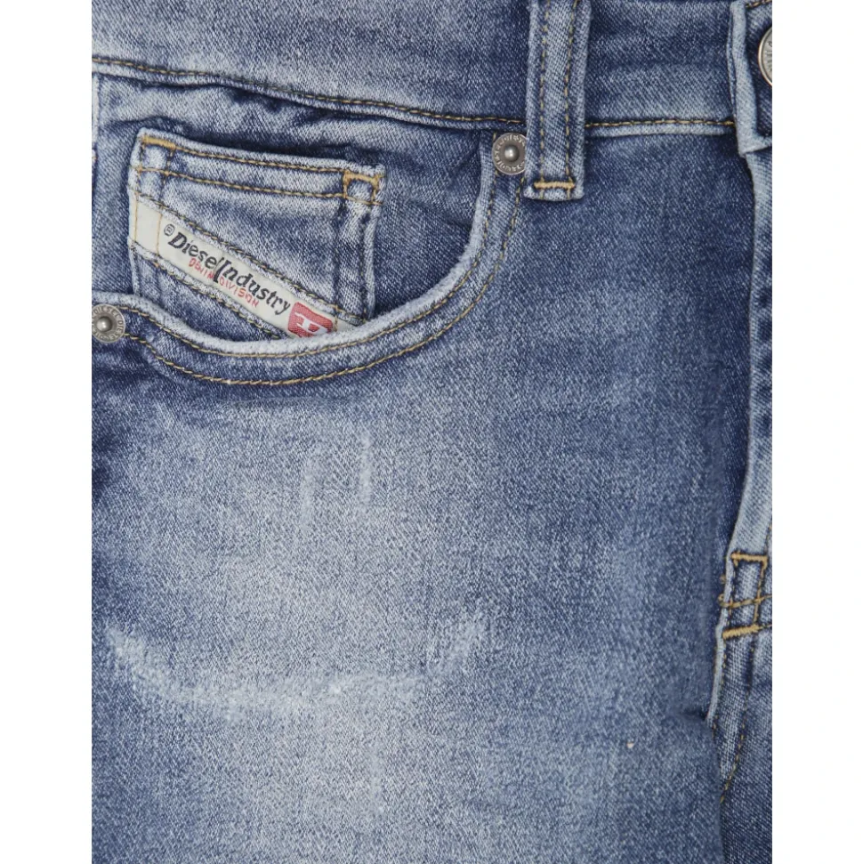 Straight Fit Jeans
