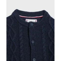 Strikket Gavesett med Logobroderi