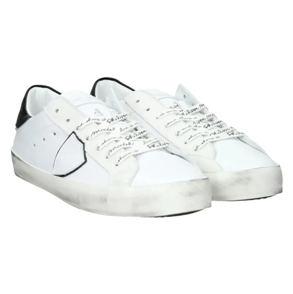 Temple Sneakers