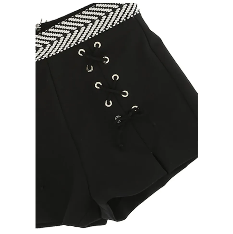 Topp og shortssett