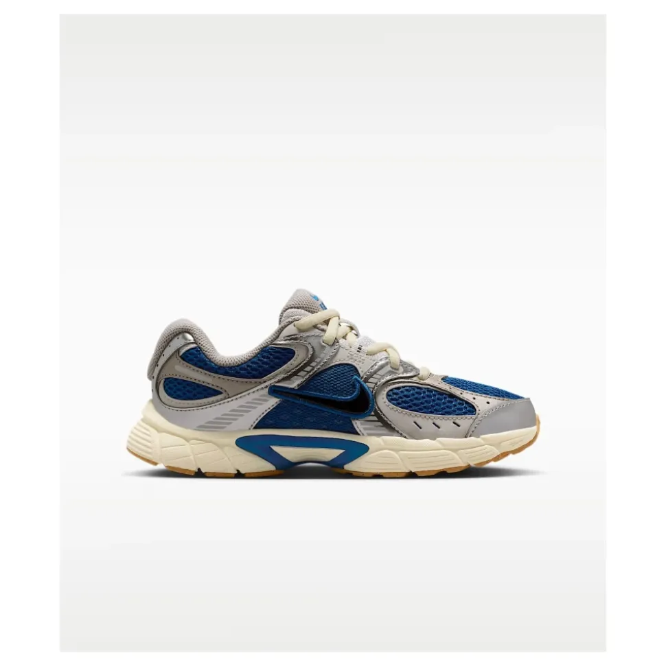 V5 RNR Sneakers